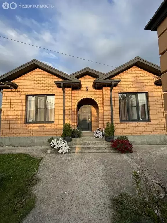 Дом в посёлок городского типа Афипский, улица Ленина (97.6 м) - Фото 1