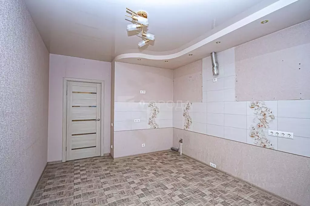 2-к кв. Новосибирская область, Новосибирск ул. Лескова, 31 (69.0 м) - Фото 0