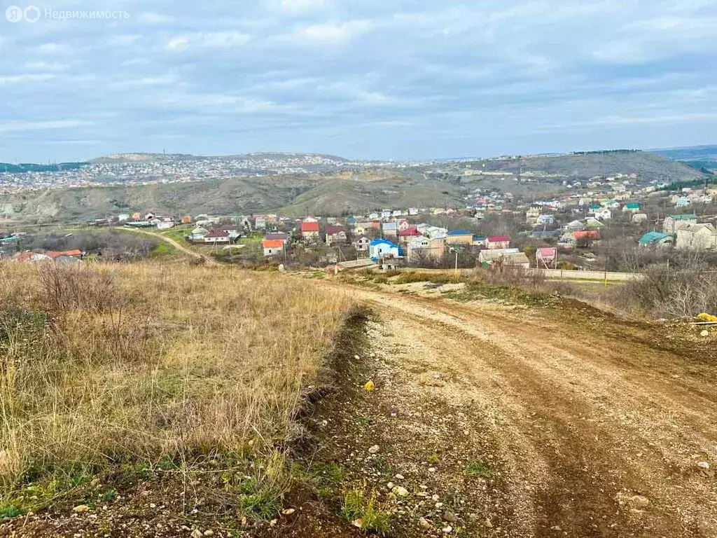 Участок в Украинка, Овражная улица (7.69 м) - Фото 1