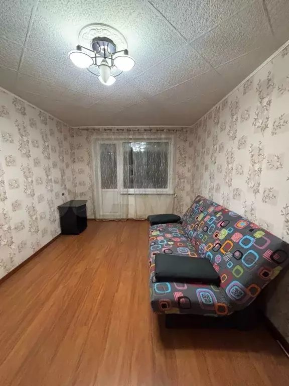 3-к. квартира, 60 м, 6/9 эт. - Фото 1