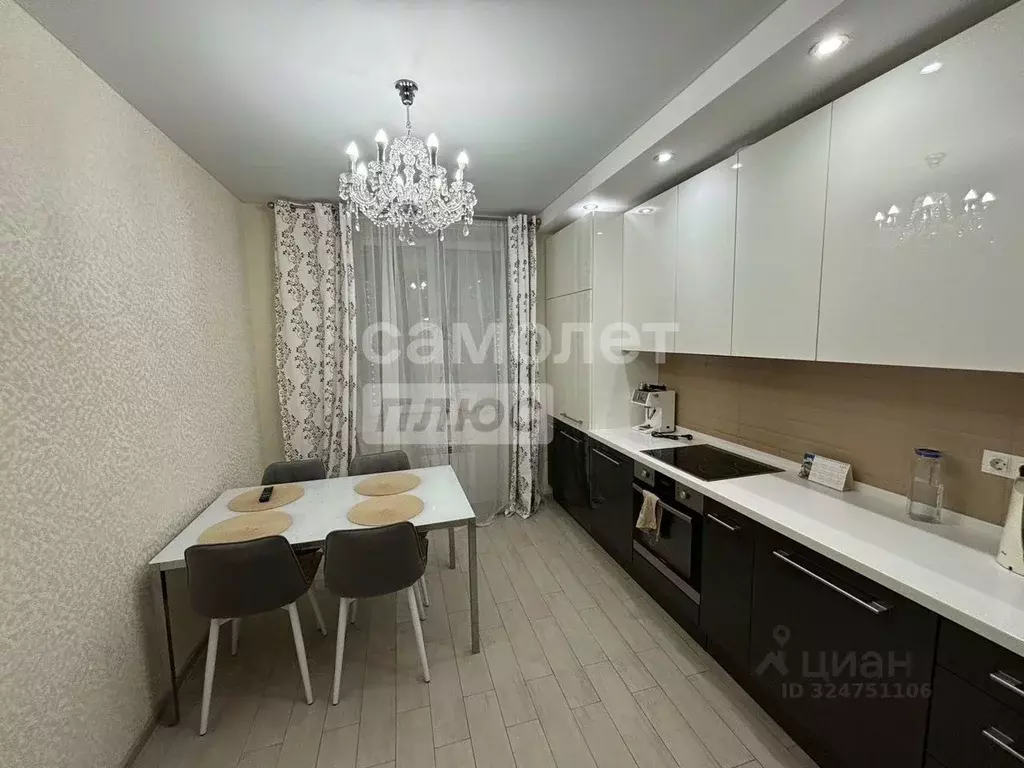 2-к кв. Московская область, Реутов ул. Октября, 42 (75.0 м) - Фото 1