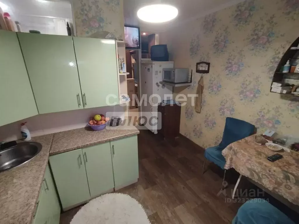 3-к кв. Белгородская область, Старый Оскол Приборостроитель мкр, 14 ... - Фото 1