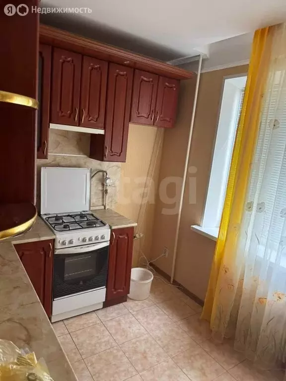 3-комнатная квартира: Белгород, бульвар Юности, 8 (59 м) - Фото 1