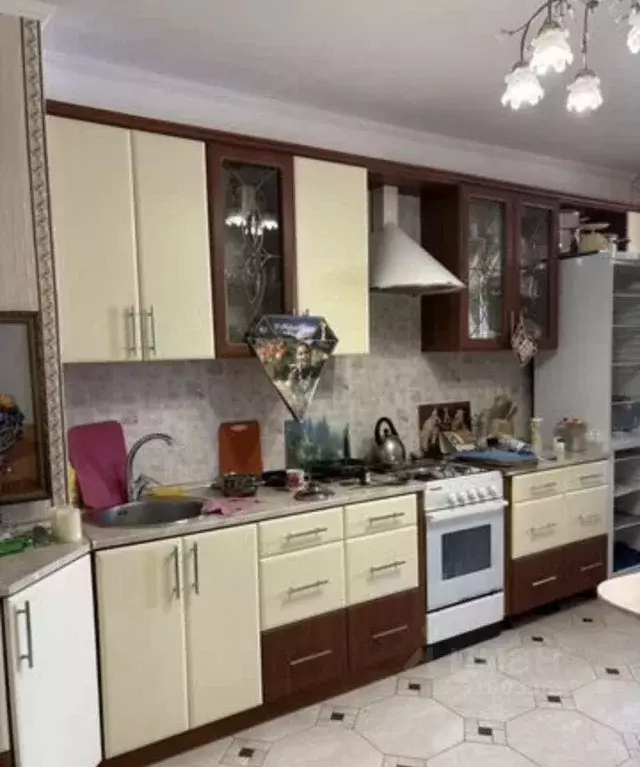 3-к кв. Курская область, Железногорск Молодежная ул., 7 (96.0 м) - Фото 0