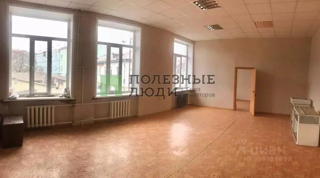 Торговая площадь в Орловская область, Орел Рыночный пер., 5 (205 м) - Фото 1