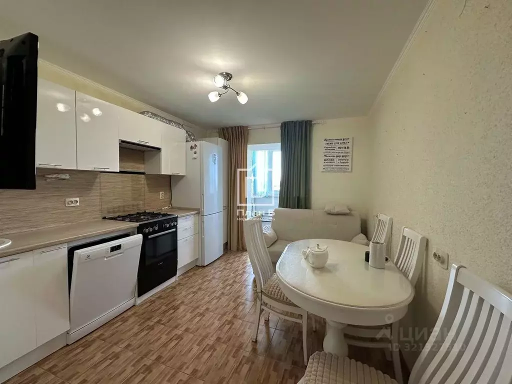 1-к кв. Калужская область, Калуга Азаровская ул., 34 (45.6 м) - Фото 0