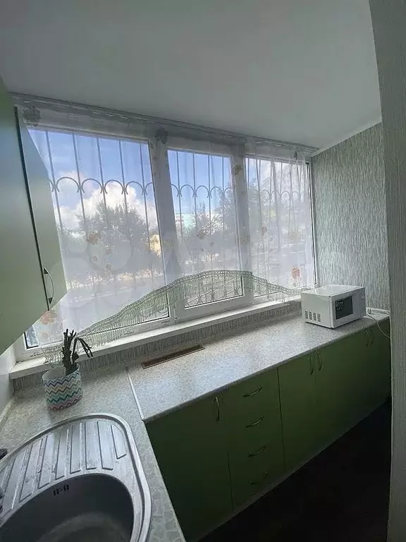 2-к. квартира, 50 м, 1/11 эт. - Фото 1