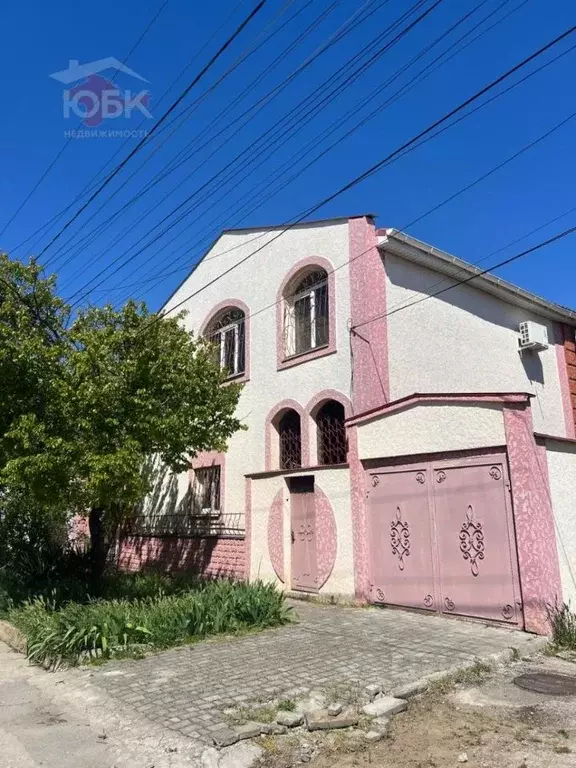 Дом в Крым, Евпатория ул. Серова, 16 (110 м) - Фото 0