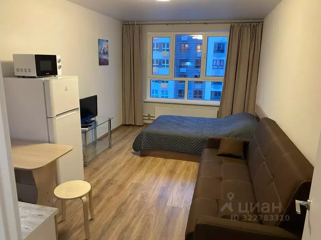 Студия Московская область, Красногорск городской округ, д. Глухово ул. ... - Фото 1