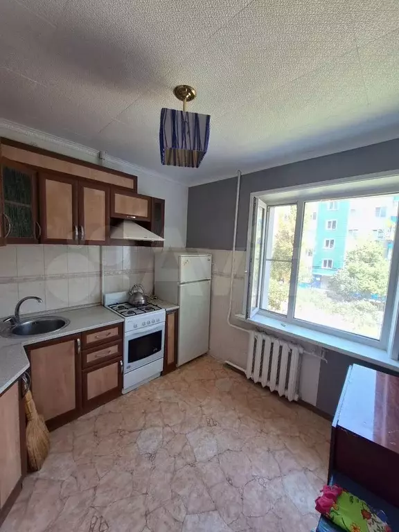 1-к. квартира, 35 м, 2/5 эт. - Фото 1