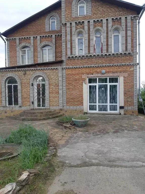 Коттедж в Красноярский край, Красноярск ул. Независимости, 23 (331 м) - Фото 1