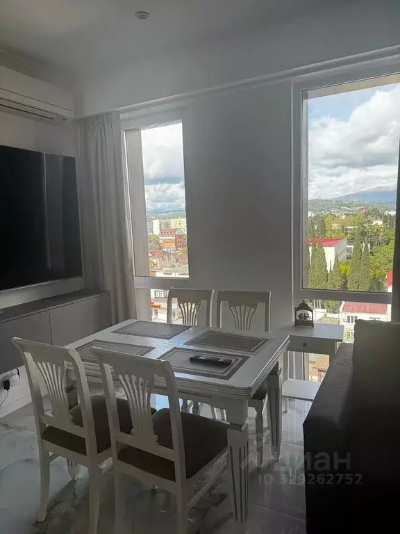 3-к кв. Краснодарский край, Сочи ул. Кирова, 35 (58.0 м) - Фото 2
