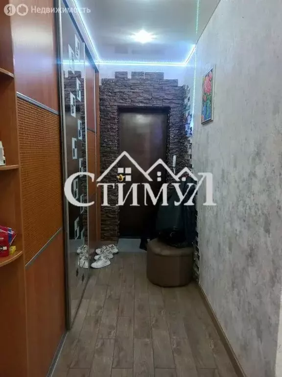 2-комнатная квартира: Черногорск, проспект Космонавтов, 35А (91.2 м) - Фото 2