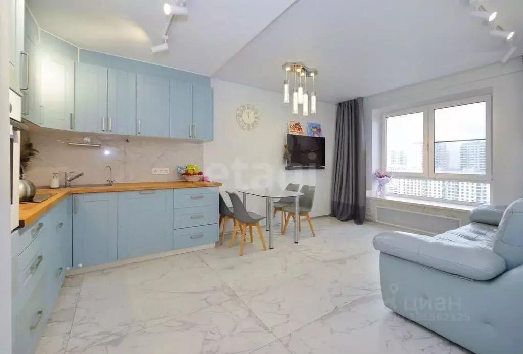 3-к кв. Москва Ясеневая ул., 12к1 (87.2 м) - Фото 1