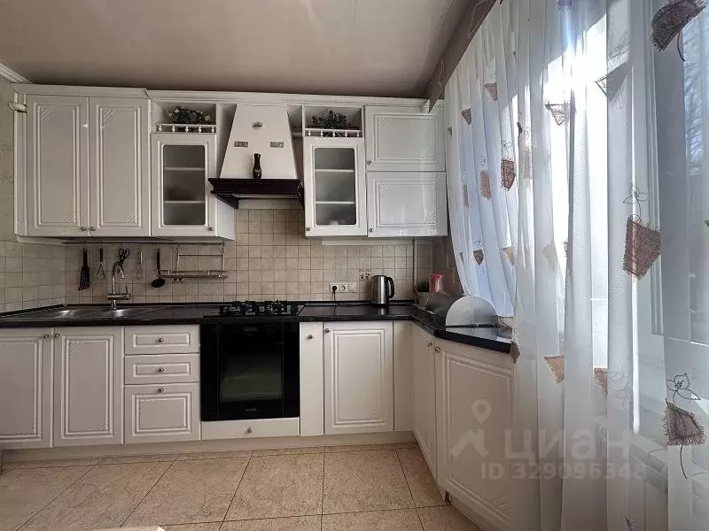 3-к кв. Самарская область, Самара ул. Георгия Димитрова, 115 (65.9 м) - Фото 2