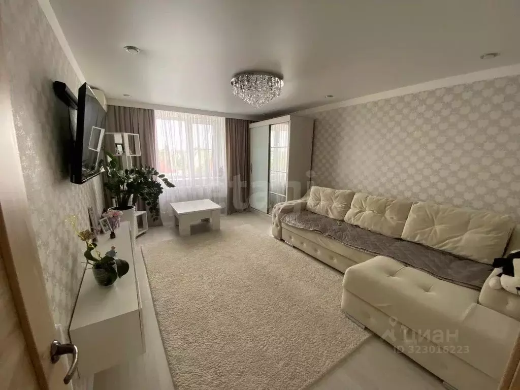 2-к кв. Ставропольский край, Михайловск Шпаковский район, Красный ... - Фото 1