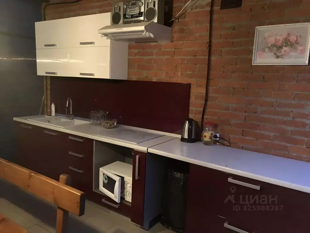 Дом в Краснодарский край, Северский район, Азовское с/пос, Убинская ... - Фото 2