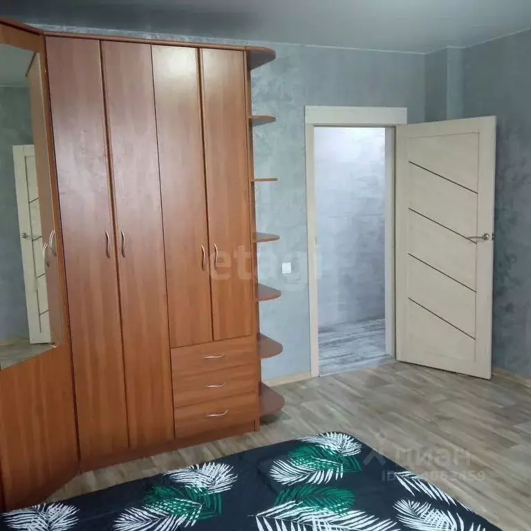 1-к кв. Иркутская область, Иркутск Провиантская ул., 10 (45.9 м) - Фото 1