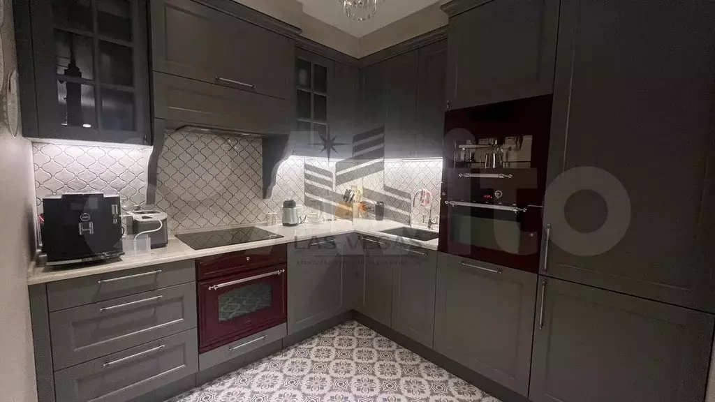 3-к. квартира, 90 м, 2/8 эт. - Фото 1