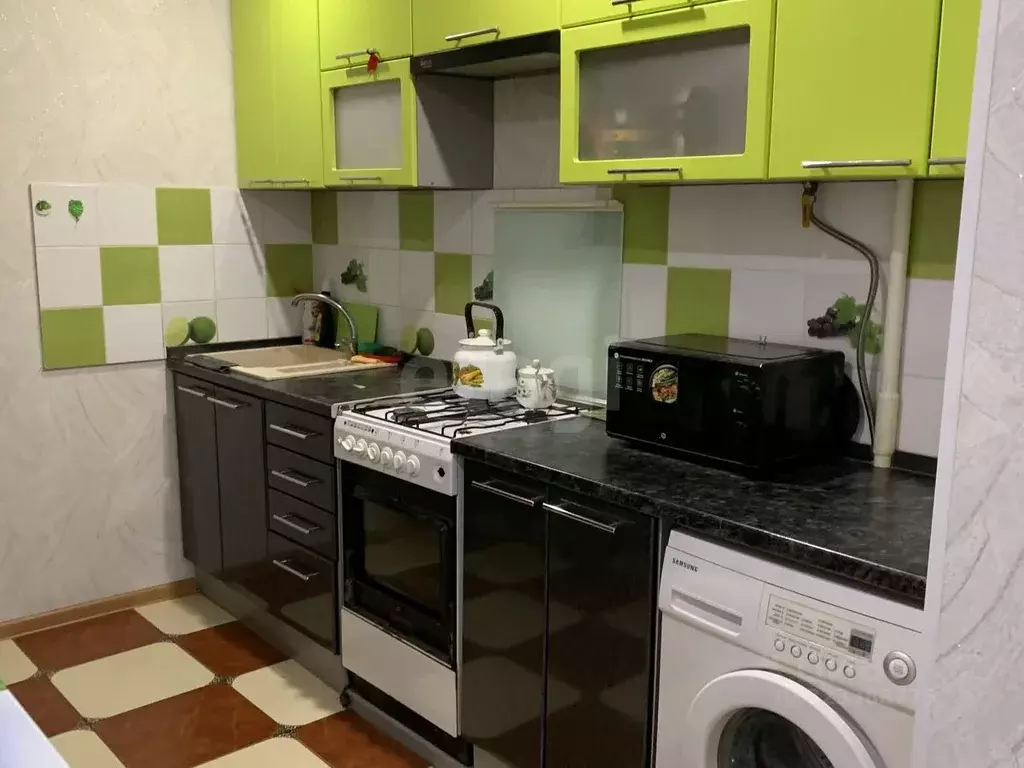 2-к кв. Брянская область, Брянск Красноармейская ул., 170 (49.3 м) - Фото 2