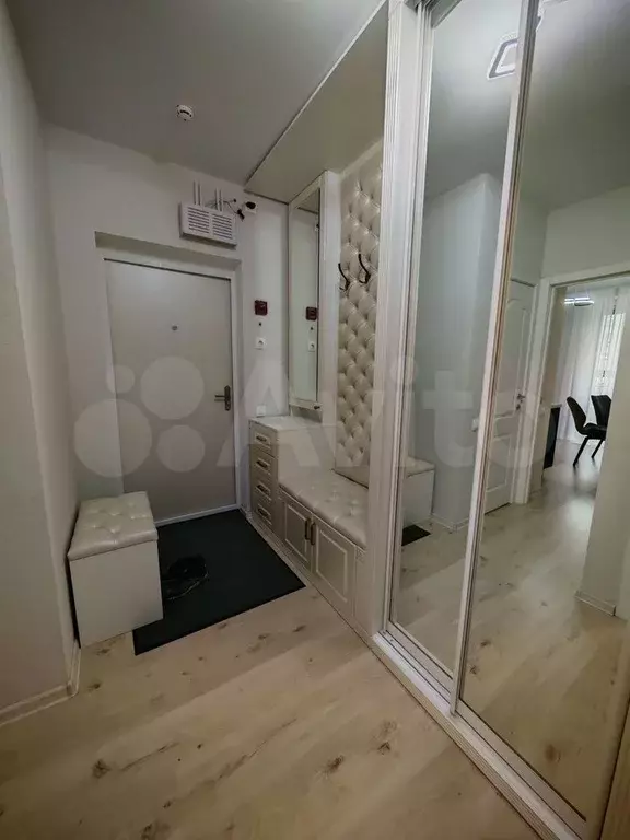 2-к. квартира, 60 м, 15/22 эт. - Фото 0