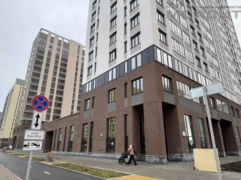 Торговая площадь в Свердловская область, Екатеринбург ул. Академика ... - Фото 1