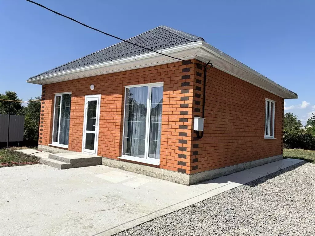 Дом в Краснодарский край, Северский район, Ильское городское ... - Фото 0