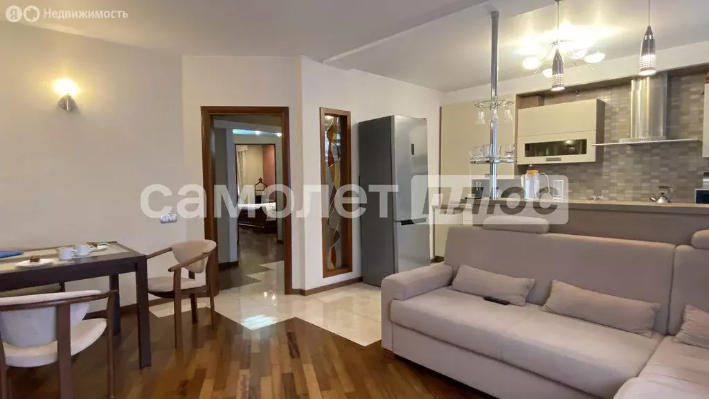 3-комнатная квартира: Гурьевск, Янтарная улица, 5 (78.2 м) - Фото 2