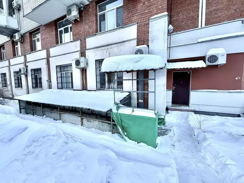 Помещение свободного назначения в Саратовская область, Саратов ул. ... - Фото 2