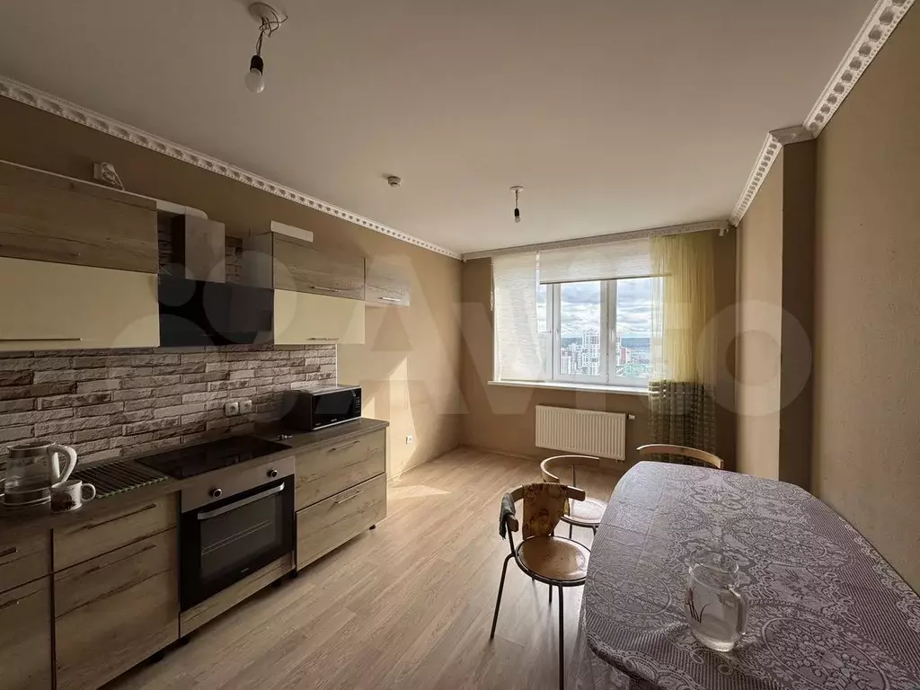 2-к. квартира, 60 м, 22/25 эт. - Фото 0