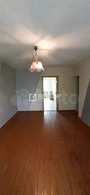 3-к. квартира, 63 м, 2/2 эт. - Фото 1