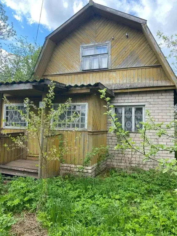 Дом в Новгородская область, Солецкий муниципальный округ, д. Илемно ... - Фото 0