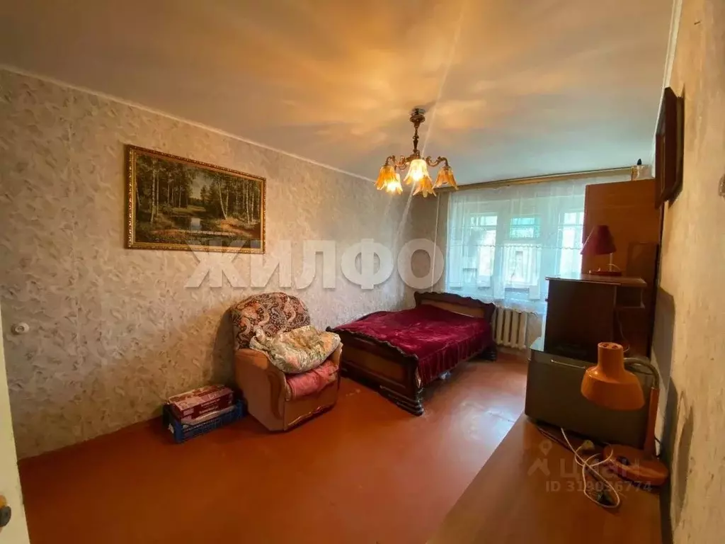 3-к кв. Брянская область, Брянск ул. Абашева, 2 (63.4 м) - Фото 1