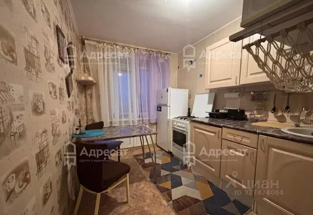 1-к кв. Волгоградская область, Волгоград ул. Кирова, 132Б (31.9 м) - Фото 1