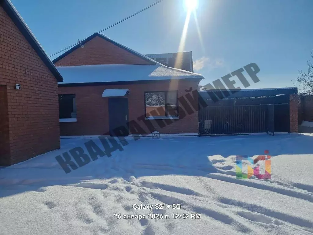 Дом в Калмыкия, Элиста Новонародный пер. (238 м) - Фото 1