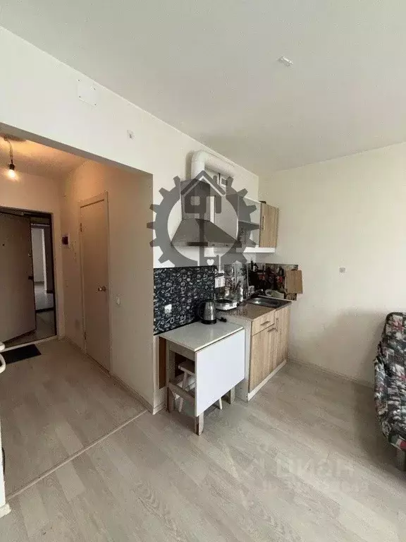 Студия Свердловская область, Екатеринбург ул. Латвийская, 56/2 (24.0 ... - Фото 1