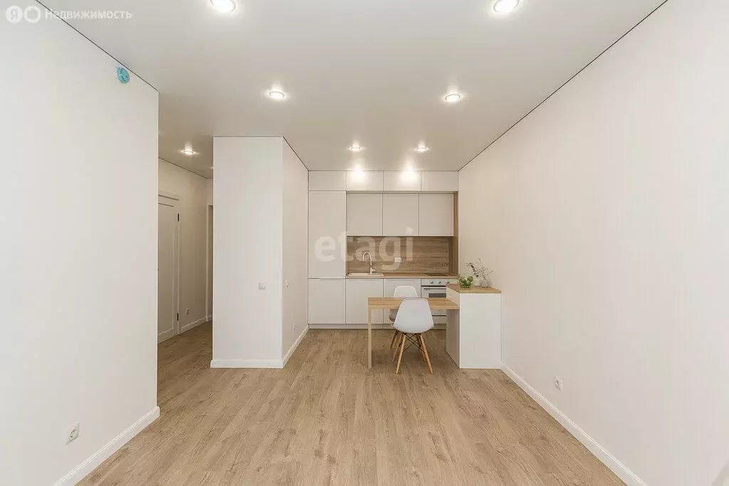 1-комнатная квартира: Тюмень, Харьковская улица, 76 (38 м) - Фото 2