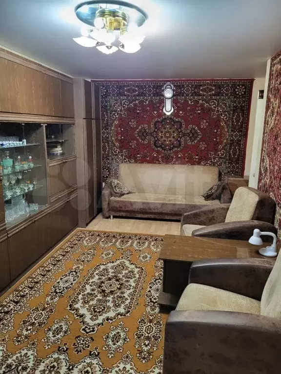 2-к. квартира, 43 м, 2/9 эт. - Фото 1