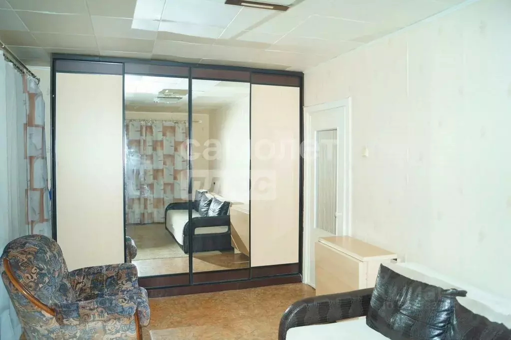 Комната Свердловская область, Богданович Рокицанская ул., 17 (13.0 м) - Фото 1