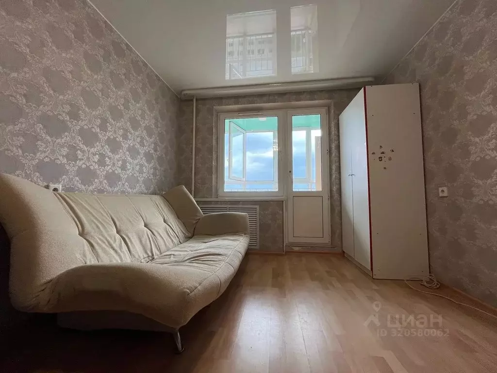 Студия Кировская область, Киров ул. Азина, 17 (25.0 м) - Фото 0