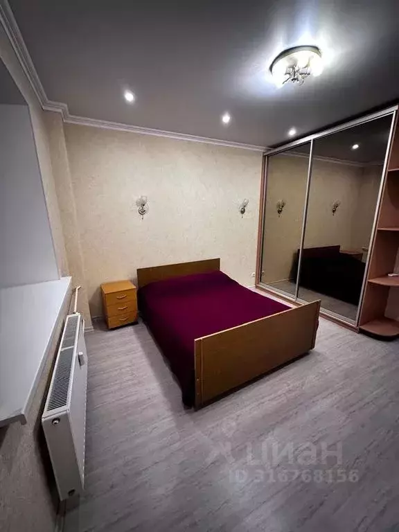 2-к кв. Татарстан, Казань ул. Чингиза Айтматова, 11 (60.0 м) - Фото 0