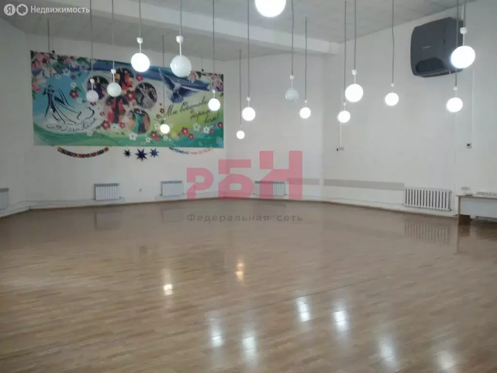 Помещение свободного назначения (238 м) - Фото 0