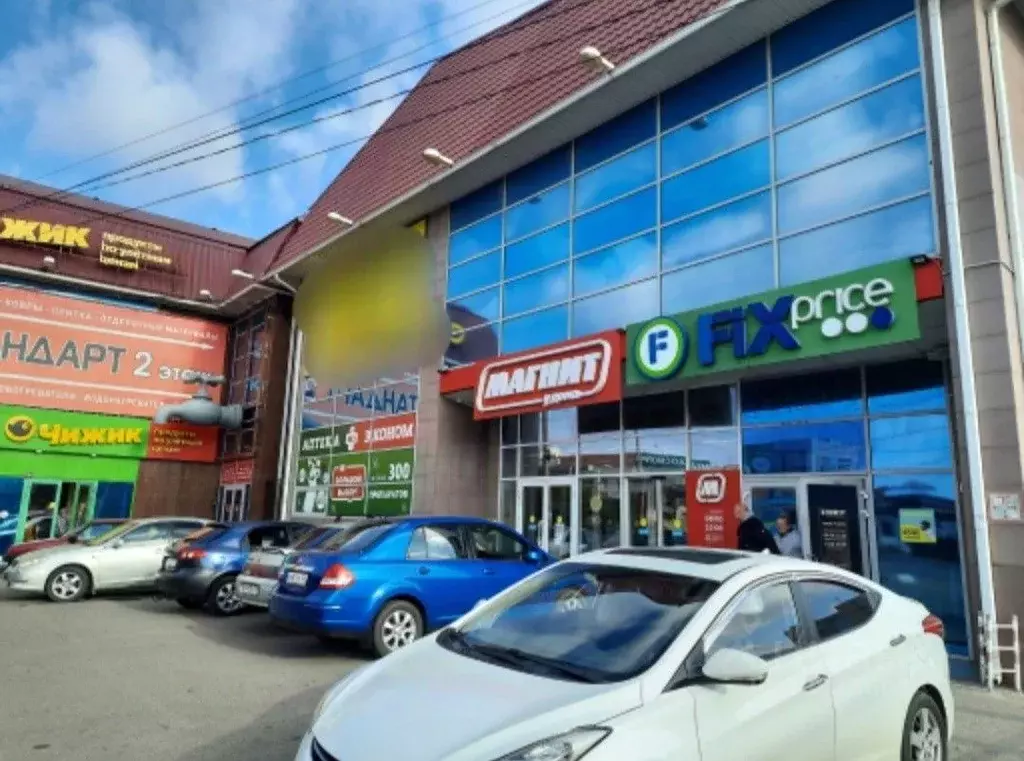 Помещение свободного назначения в Краснодарский край, Ейск ул. ... - Фото 0