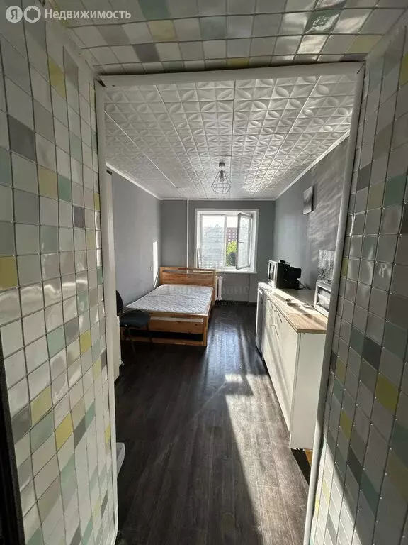 1к в 8-комнатной квартире (11.9 м) - Фото 0
