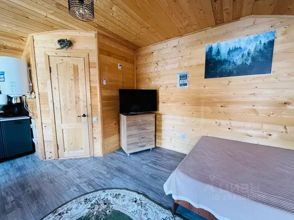 Дом в Карачаево-Черкесия, Зеленчукский район, с. Архыз ул. Алиева (24 ... - Фото 2