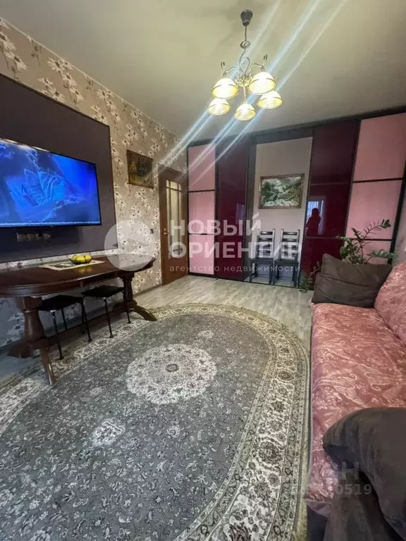 2-к кв. Свердловская область, Екатеринбург ул. Металлургов, 46А (50.5 ... - Фото 2