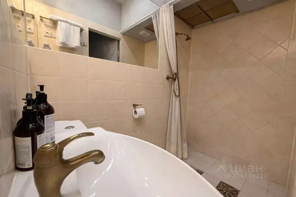 Комната Москва Овчинниковская наб., 6С2 (18.0 м) - Фото 2