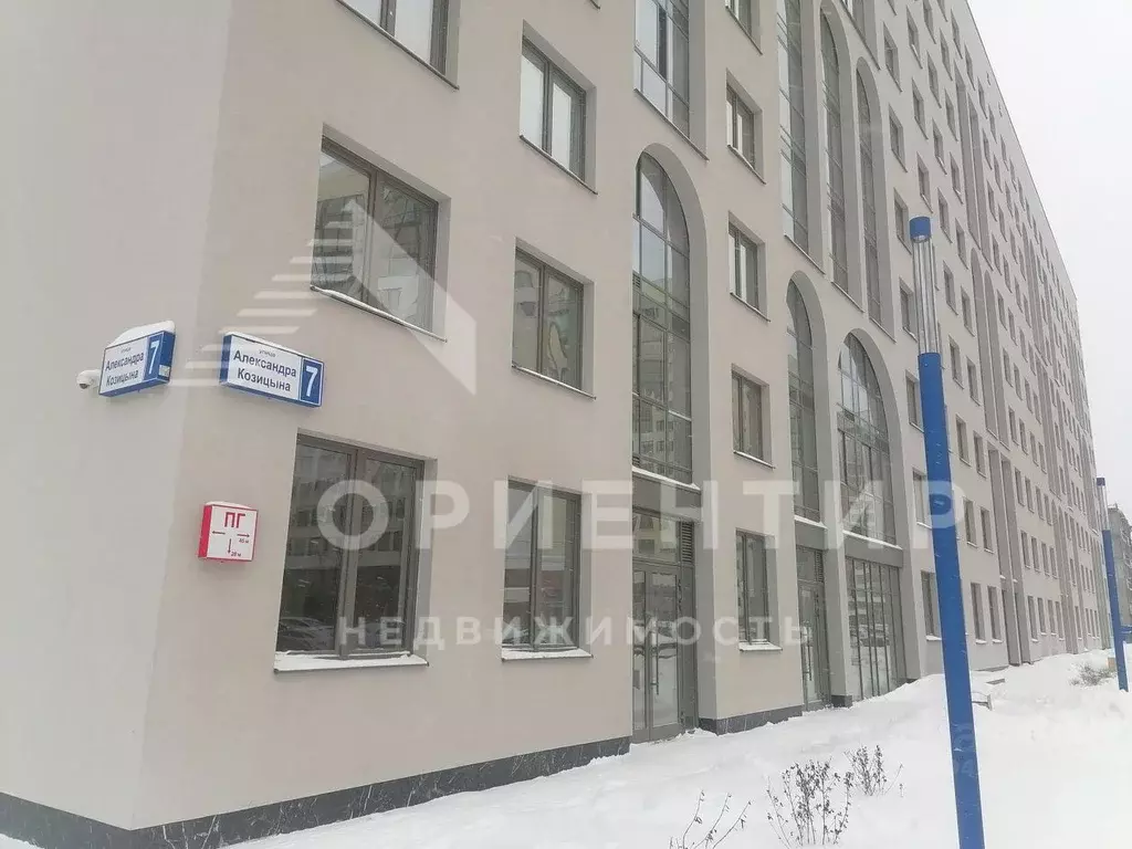 Торговая площадь в Свердловская область, Верхняя Пышма ул. Александра ... - Фото 1