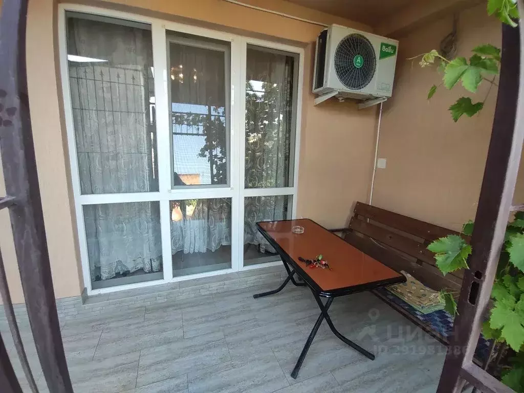 1-к кв. Крым, Евпатория ул. Санаторская, 19 (25.0 м) - Фото 2