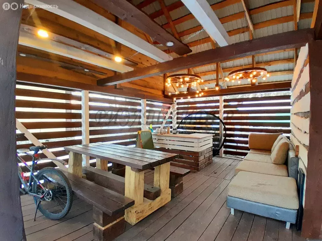 Дом в Майминский район, село Манжерок (120 м) - Фото 1